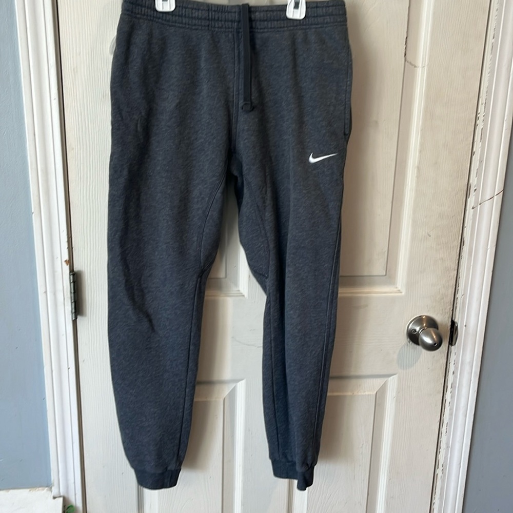 Kids Nike Joggers. Size Medium. Gray.